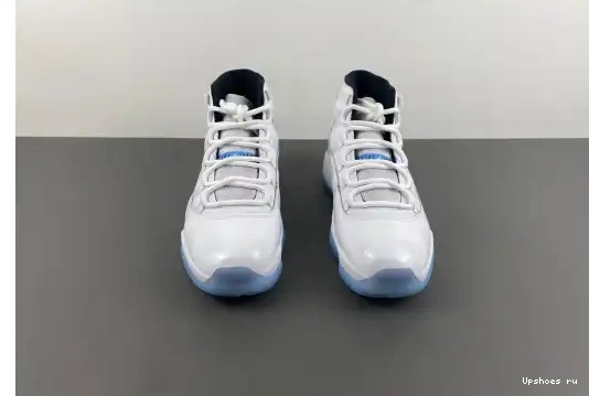 CT8012-104 Legend CT8012-104 Blue Jordan 11  Retro 0407